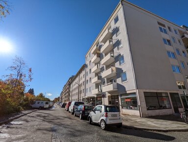 Verkaufsfläche zur Miete provisionsfrei 303 m² Verkaufsfläche Martin Behaim Strasse 3 Land in Sonne München 81373