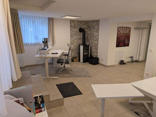 Bürofläche zur Miete provisionsfrei 250 € 4 m² Bürofläche Georgenstraße Innenstadt Augsburg 86152