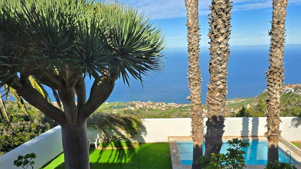 Haus zum Kauf provisionsfrei 749.000 € 1 Zimmer 215 m² 600 m² Grundstück frei ab sofort El Sauzal 38041