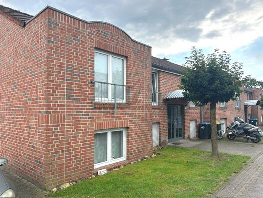 Mehrfamilienhaus zum Kauf als Kapitalanlage geeignet 595.000 € 12 Zimmer 320 m² 548 m² Grundstück Lingen Lingen (Ems) 49809