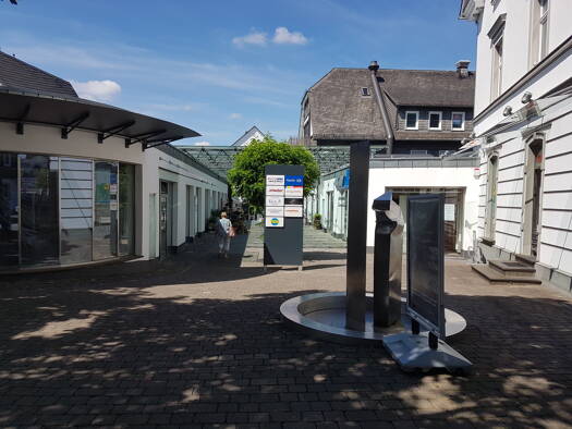 Laden zur Miete provisionsfrei 1 Zimmer 65 m² Verkaufsfläche Weststr. 2 Schmallenberg 57392