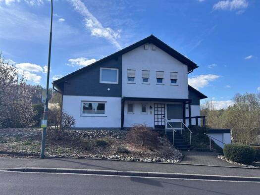 Wohnung zum Kauf 315.000 € 4 Zimmer 134 m² Innenstadt Hückeswagen 42499