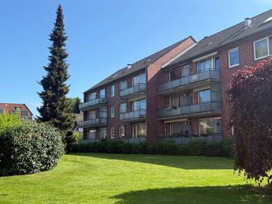 Wohnung zum Kauf provisionsfrei 335.000 € 2,5 Zimmer 62,5 m² Dachgeschoss frei ab sofort Halstenbek 25469