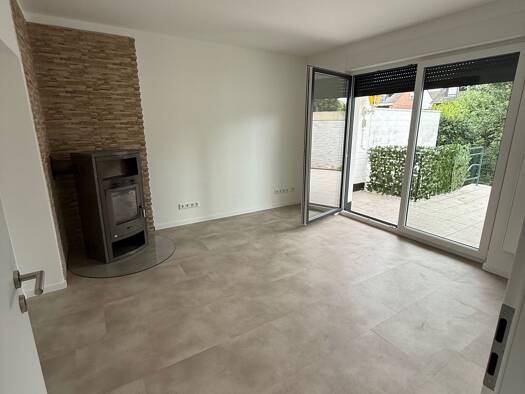 Terrassenwohnung zur Miete 1.100 € 2 Zimmer 66 m² Geschoss EG/2 frei ab 01.12.2026 Hücheln Frechen 50226