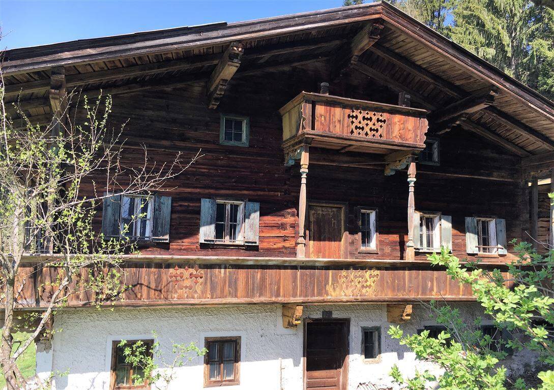 Haus zum Kauf 199.000 € 6 Zimmer 180 m²<br/>Wohnfläche Tegernsee 83684