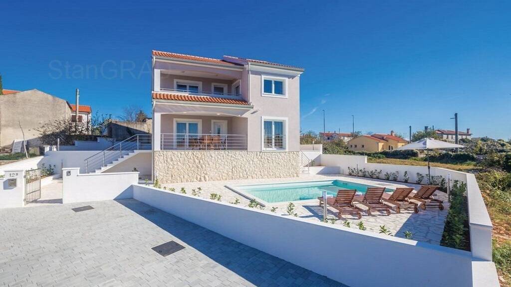 Einfamilienhaus zum Kauf 660.000 € 5 Zimmer 170 m² 405 m² Grundstück Krk 51500