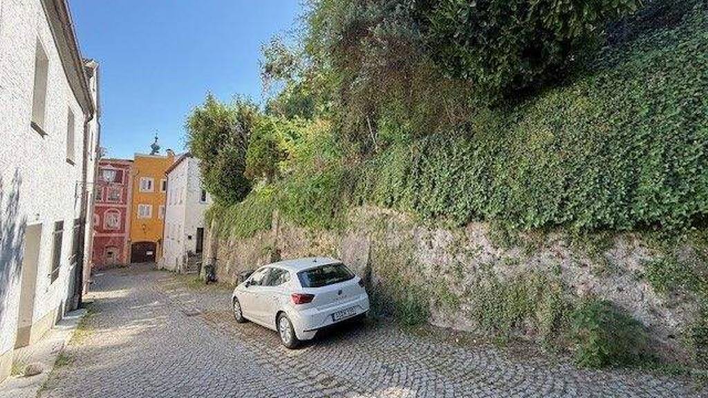 Stadthaus zum Kauf 349.000 € 7 Zimmer 179 m² 1.200 m² Grundstück frei ab sofort Burghausen 84489