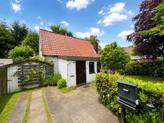 Einfamilienhaus zum Kauf 95.000 € 3 Zimmer 65,8 m² 342 m² Grundstück Meldorf 25704