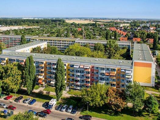 Studio zur Miete 270 € 1 Zimmer 41,5 m² 1. Geschoss frei ab 16.04.2026 Meseberger Weg 9 Neustädter Feld Magdeburg 39128