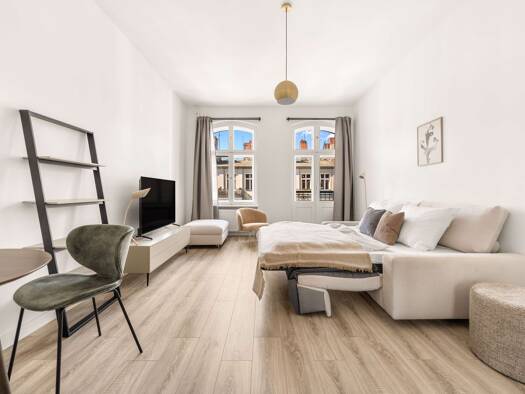 Wohnung zur Miete 1.099 € 1 Zimmer 39 m² 4. Geschoss Glogauer Straße 32 Kreuzberg Berlin 10999