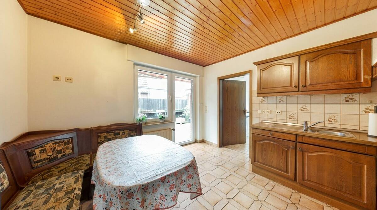 Immobilie in Leer - Gepflegtes Zweifamilienhaus in bevorzugter Lage von Leer - Loga - Bild 3