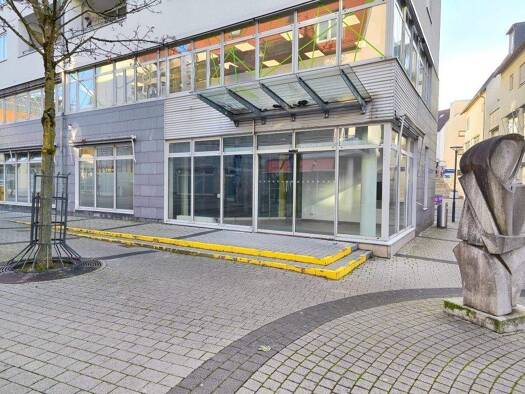 Verkaufsfläche zur Miete 2.700 € 5 Zimmer 246,9 m² Verkaufsfläche Backnang 71522