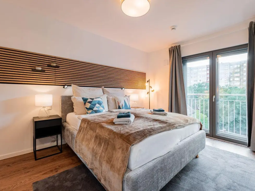 Studio zur Miete 1.250 € 2 Zimmer 40 m² Geschoss 3/4 frei ab sofort Friedrichsfelde Berlin 10319