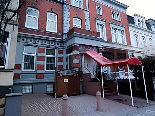 Mehrfamilienhaus zum Kauf 1.000.000 € 9 Zimmer 271 m² Grundstück St. Lorenz Süd St. Lorenz-Süd 23558