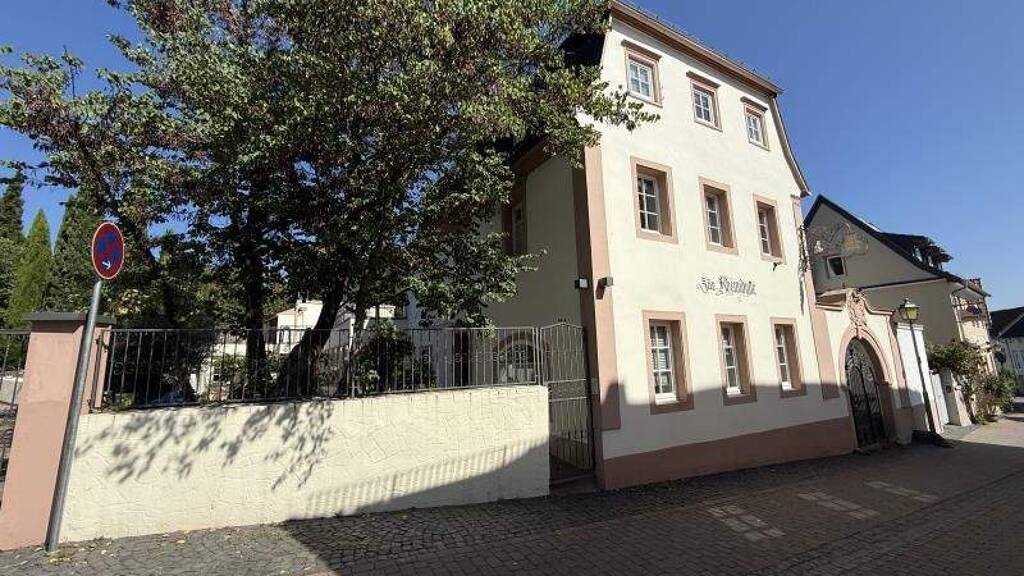 Büro zum Kauf 1.200.000 € 12 Zimmer 383 m² Bürofläche Walluf 65396