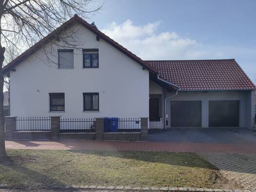 Haus zum Kauf provisionsfrei 545.000 € 8 Zimmer 190 m² 677 m² Grundstück Geiselhöring 94333
