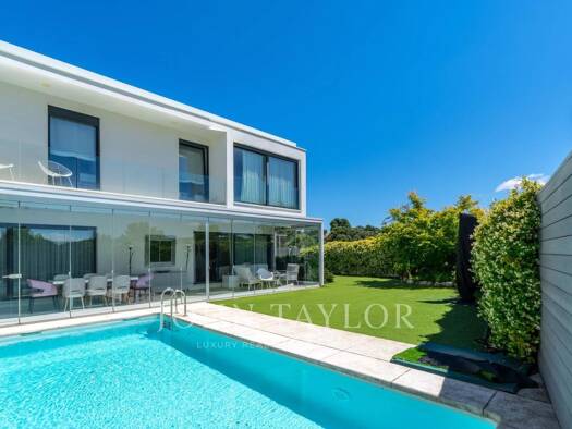 Einfamilienhaus zum Kauf 1.395.000 € 6 Zimmer 332 m² Boadilla del Monte 28669