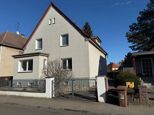Mehrfamilienhaus zum Kauf 365.000 € 9 Zimmer 203 m² 686 m² Grundstück frei ab sofort Sudenburg Sudenburg 39116