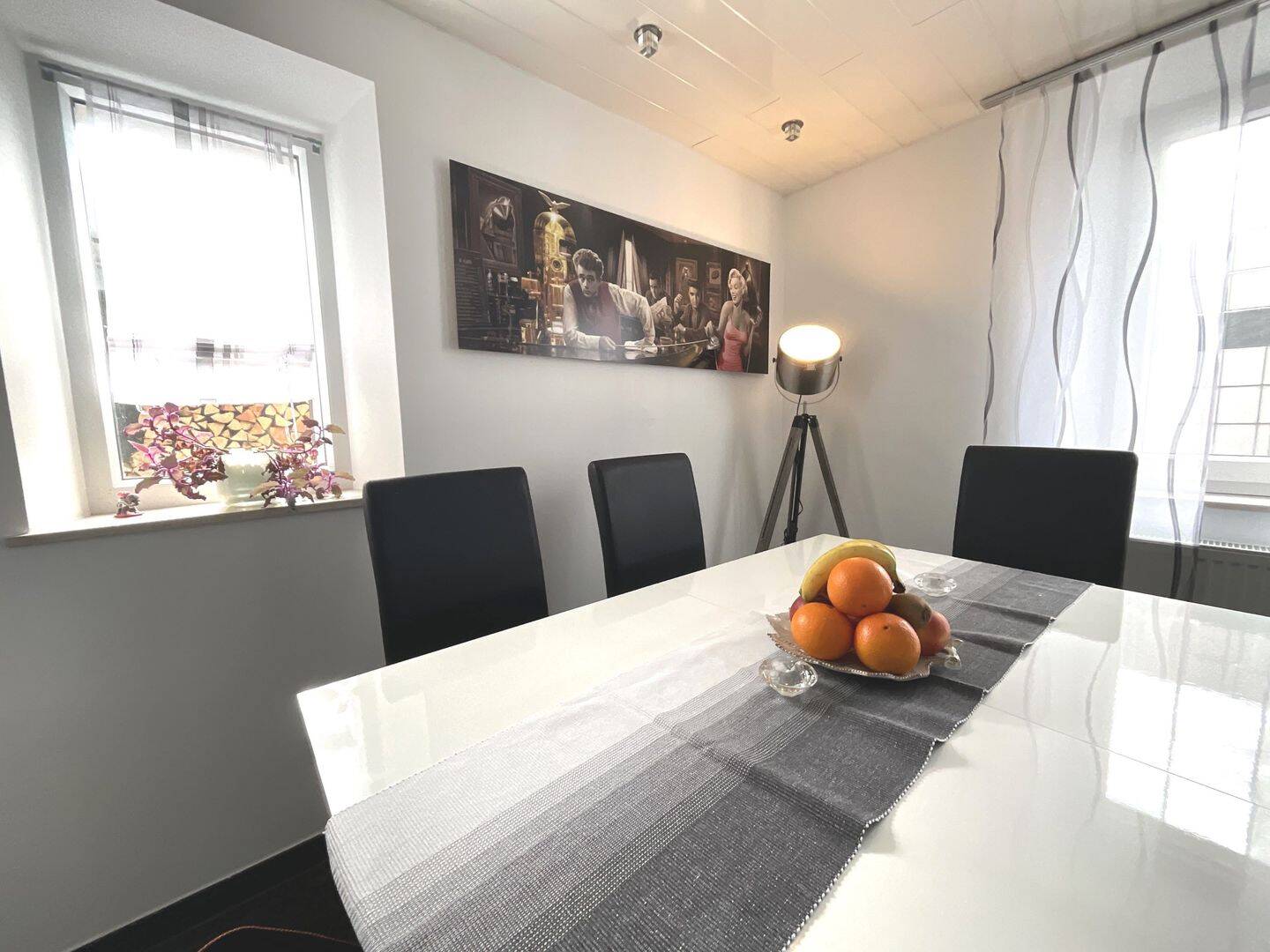 Immobilie in Eitorf - Exklusives Zweifamilienhaus mit Luxusausstattung - Mehr als eine Immobilie - Bild 4