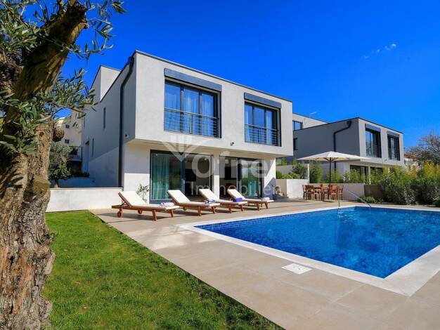 Haus zum Kauf 810.000 € 4 Zimmer 212 m² 619 m² Grundstück Malinska 51511