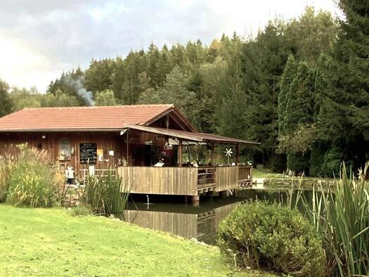 Restaurant zur Miete 1.290 € 80 m² Gastrofläche Viechtach 94234