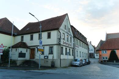 Mehrfamilienhaus zum Kauf 645.000 € 425 m² 440 m² Grundstück Wipfeld 97537
