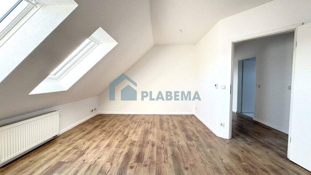 Wohnung zur Miete 1.035 € 4 Zimmer 95 m² August-Bebel-Straße 11 Parchim 19370