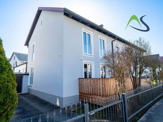 Wohnung zur Miete 1.300 € 4 Zimmer 87 m² EG frei ab 01.06.2026 Schwabelweis Regensburg 93055