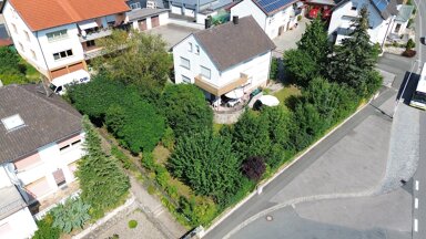 Mehrfamilienhaus zum Kauf 345.000 € 8 Zimmer 157,3 m² 1.170 m² Grundstück Reumannswind Wachenroth 96193