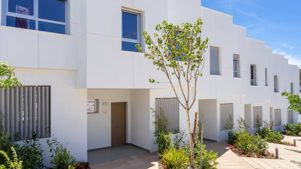 Doppelhaushälfte zum Kauf 402.600 € 4 Zimmer 165,2 m² Málaga 29680