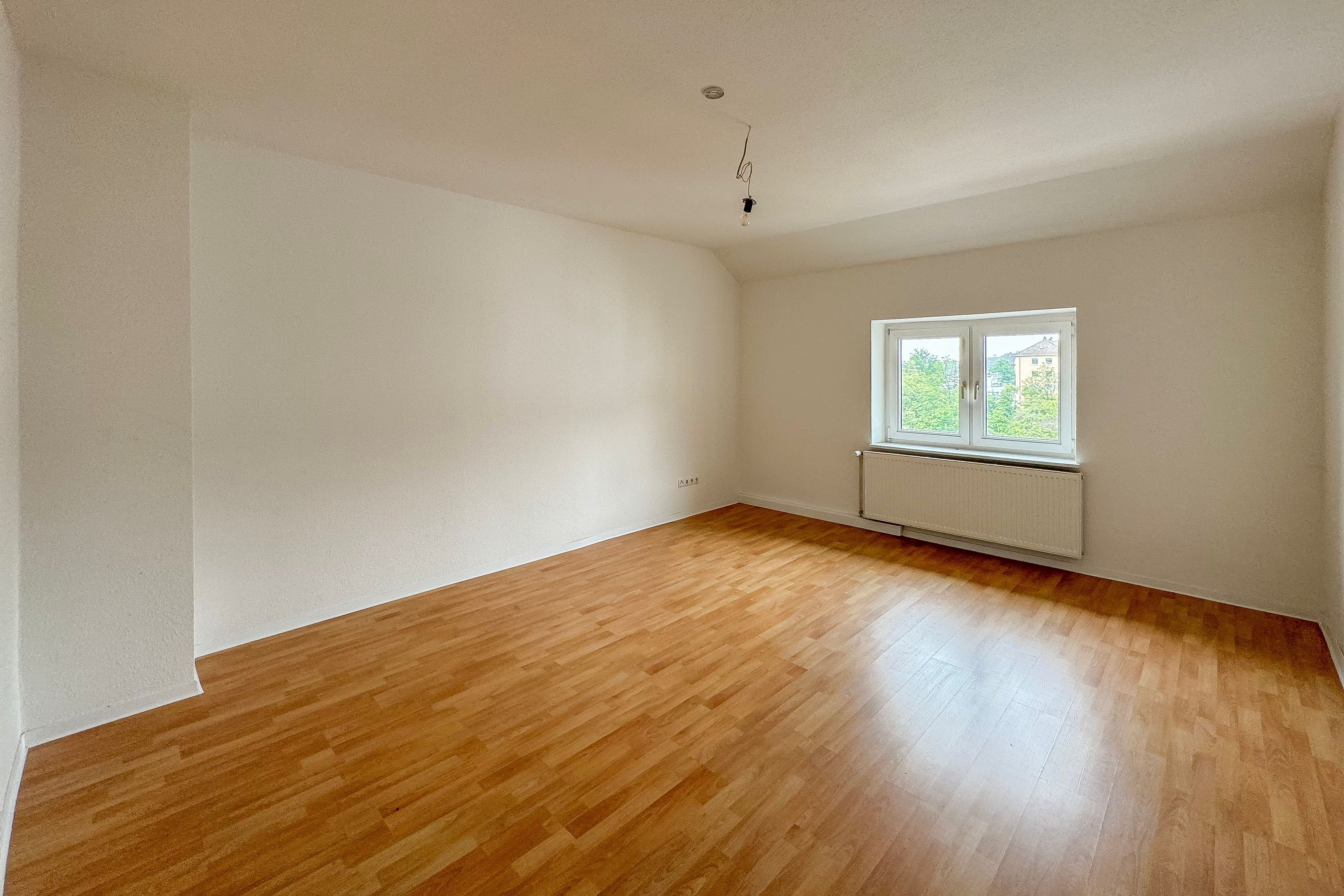 Wohnung zur Miete 399 € 2 Zimmer 67 m²<br/>Wohnfläche 3.<br/>Geschoss Rehstraße 38 Wehringhausen - West Hagen 58089