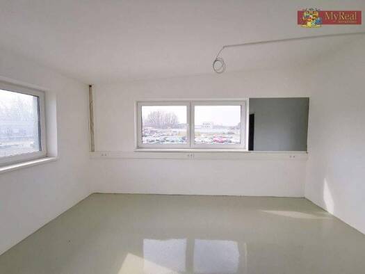 Büro zur Miete - Erstbezug 16,50 € 20 m² Bürofläche Ebreichsdorf 2442