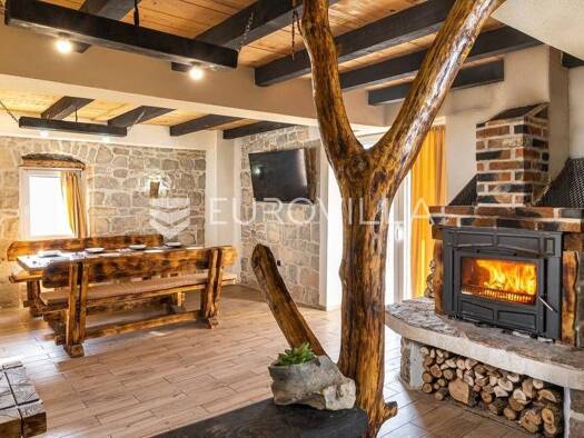 Villa zum Kauf 730.000 € 3 Zimmer 269,2 m² Kučine Solin 21210