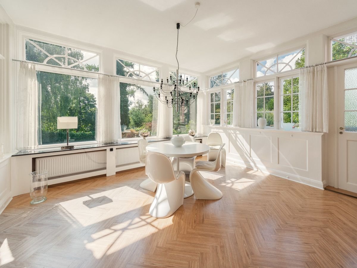 Villa zum Kauf 949.000 € 8 Zimmer 230 m²<br/>Wohnfläche 900 m²<br/>Grundstück Westliche Höhe - St.-Gertrud Flensburg 24939