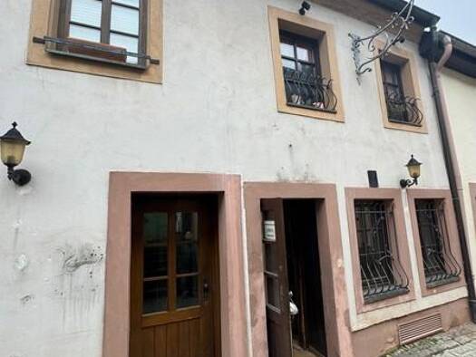 Haus zum Kauf 330.000 € 7 Zimmer 224 m² 952 m² Grundstück Steinbach Ottweiler 66564