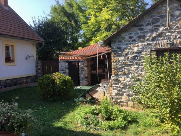 Einfamilienhaus zum Kauf 159.000 € 5 Zimmer 153 m²<br/>Wohnfläche 369 m²<br/>Grundstück Balatonhenye 8275