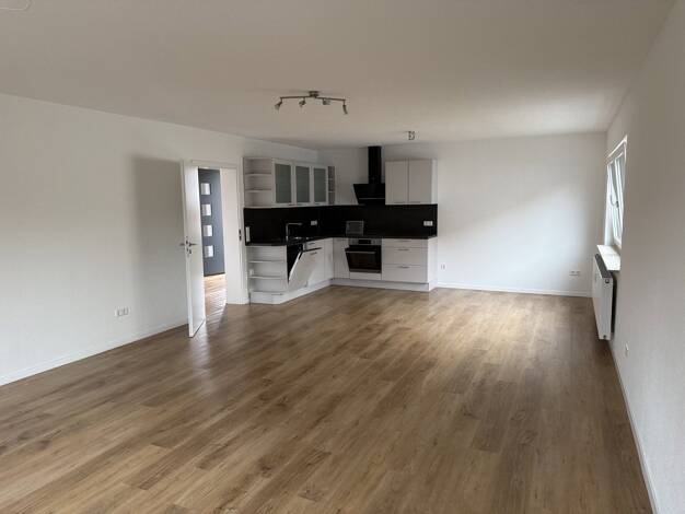 Wohnung zur Miete - Erstbezug 1.050 € 3,5 Zimmer 90 m² 1. Geschoss Ellhofen 74248
