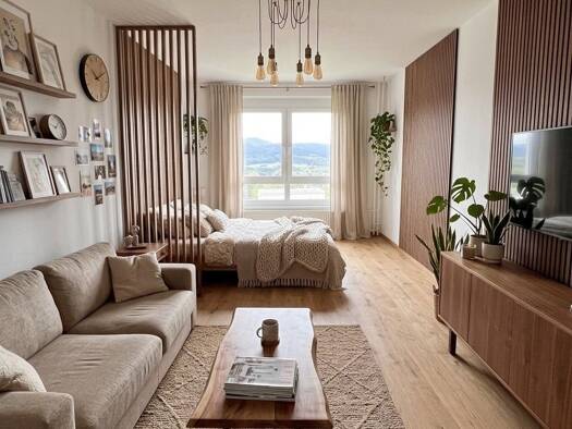 Studio zur Miete 236 € 1 Zimmer 39,3 m² 3. Geschoss Sachsenfelder Straße 121 Schwarzenberg Schwarzenberg/Erzgebirge 08340