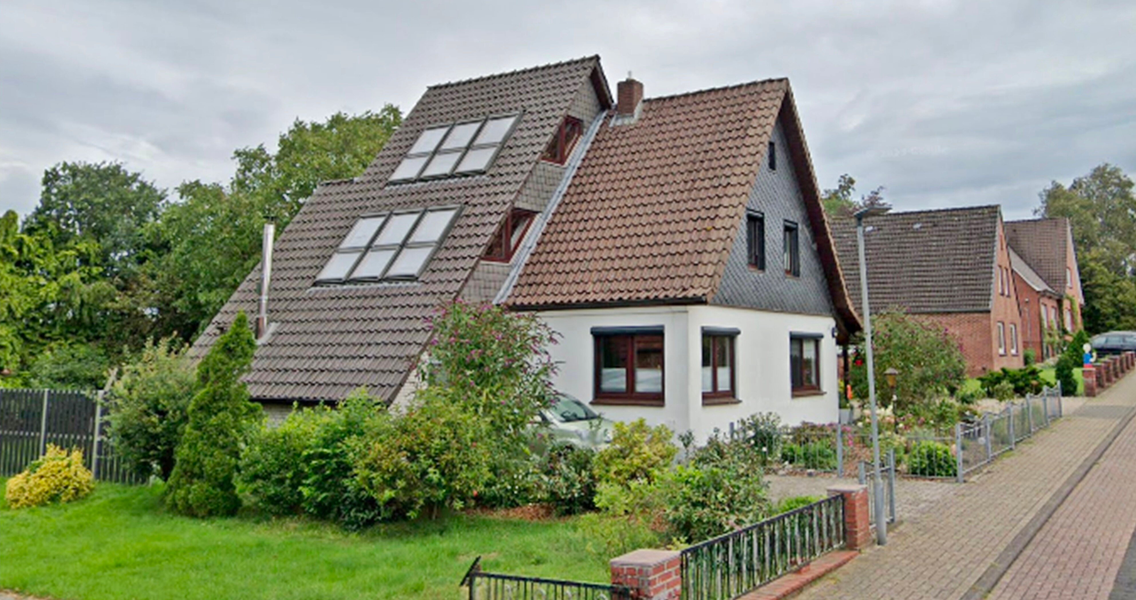 Einfamilienhaus zum Kauf 259.000 € 7 Zimmer 146 m²<br/>Wohnfläche 748 m²<br/>Grundstück Gnarrenburg Gnarrenburg 27442