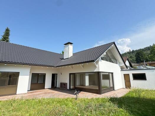 Einfamilienhaus zum Kauf 1.390.000 € 8 Zimmer 240 m² 739 m² Grundstück Balg Baden-Baden 76532