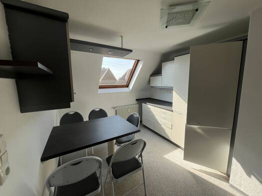 Wohnung zur Miete 1.000 € 3 Zimmer 63,1 m² Geschoss 2/3 frei ab sofort Stadtbergen 86391