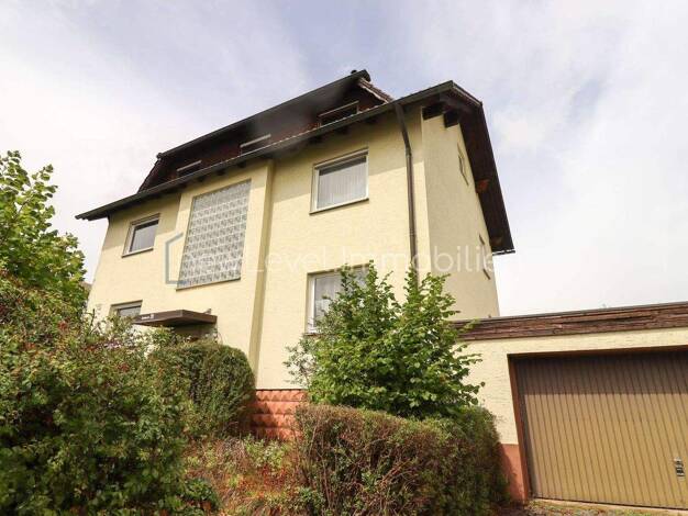 Einfamilienhaus zum Kauf 7 Zimmer 166 m² 867 m² Grundstück Teublitz 93158