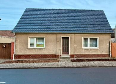 Einfamilienhaus zum Kauf 289.000 € 5 Zimmer 250 m² 2.700 m² Grundstück Kropstädt Lutherstadt Wittenberg 06889