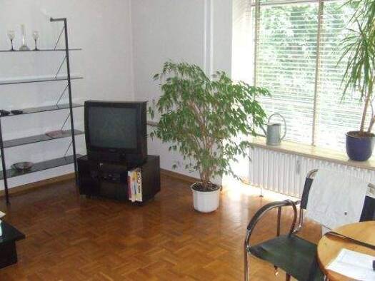 Wohnung zur Miete Wohnen auf Zeit 950 € 1,5 Zimmer 40 m² frei ab 01.01.2026 Kyffhäuser Str. Oberkassel Düsseldorf 40545