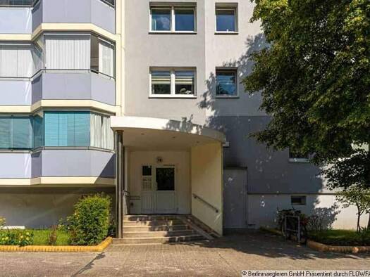 Studio zum Kauf 97.000 € 1 Zimmer 32,5 m² 4. Geschoss Ahrenshooper Str. 80 Neu-Hohenschönhausen Berlin 13051