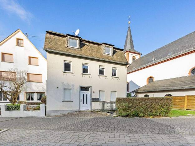 Mehrfamilienhaus zum Kauf 98.000 € 4 Zimmer 89 m² 147 m² Grundstück Kestert 56348