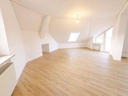 Wohnung zur Miete 890 € 2 Zimmer 80 m² 2. Geschoss Heuchelhof Würzburg 97084