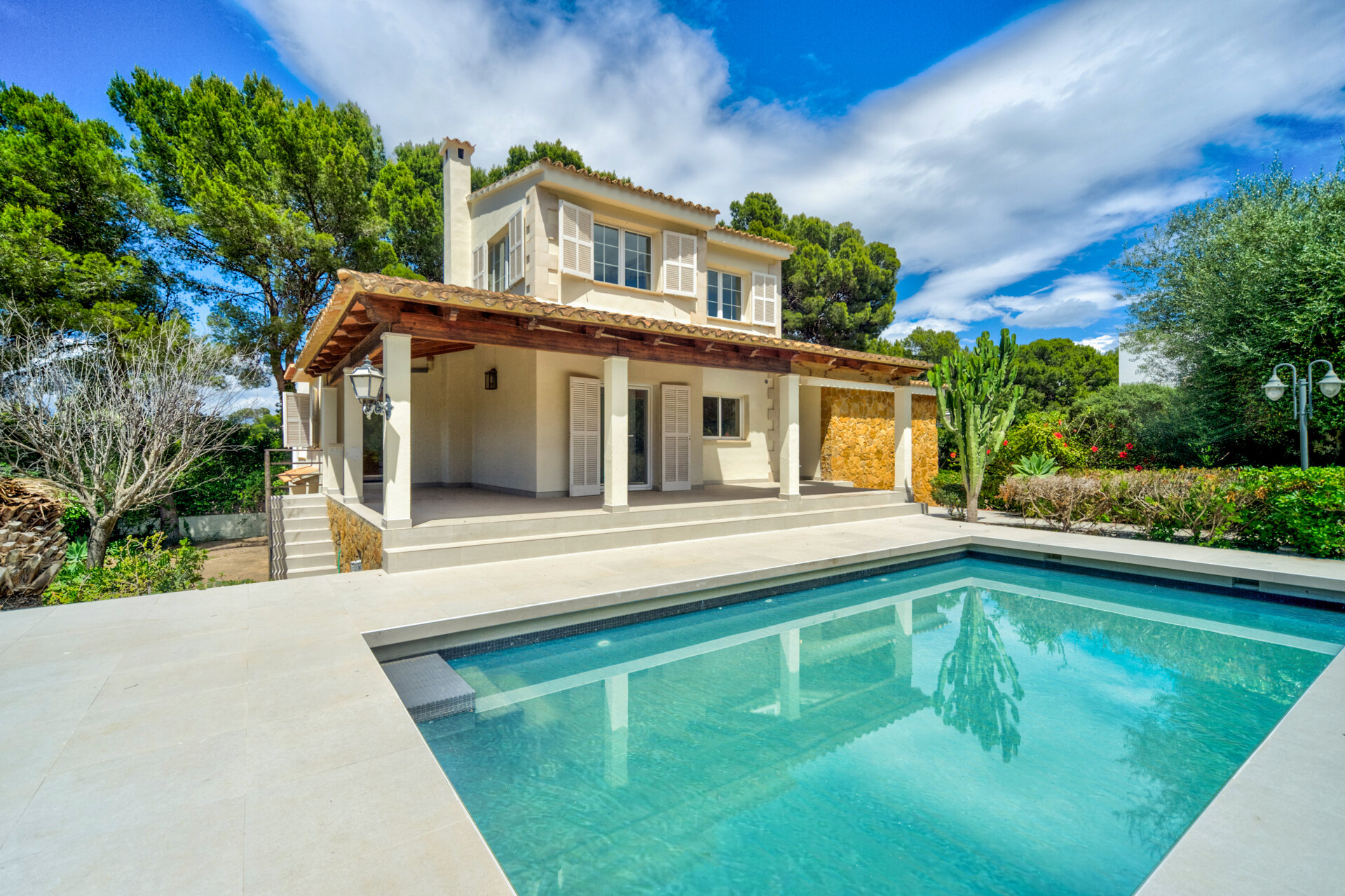 Villa zum Kauf 1.750.000 € 5 Zimmer 205 m²<br/>Wohnfläche 900 m²<br/>Grundstück Santa Ponsa 07180