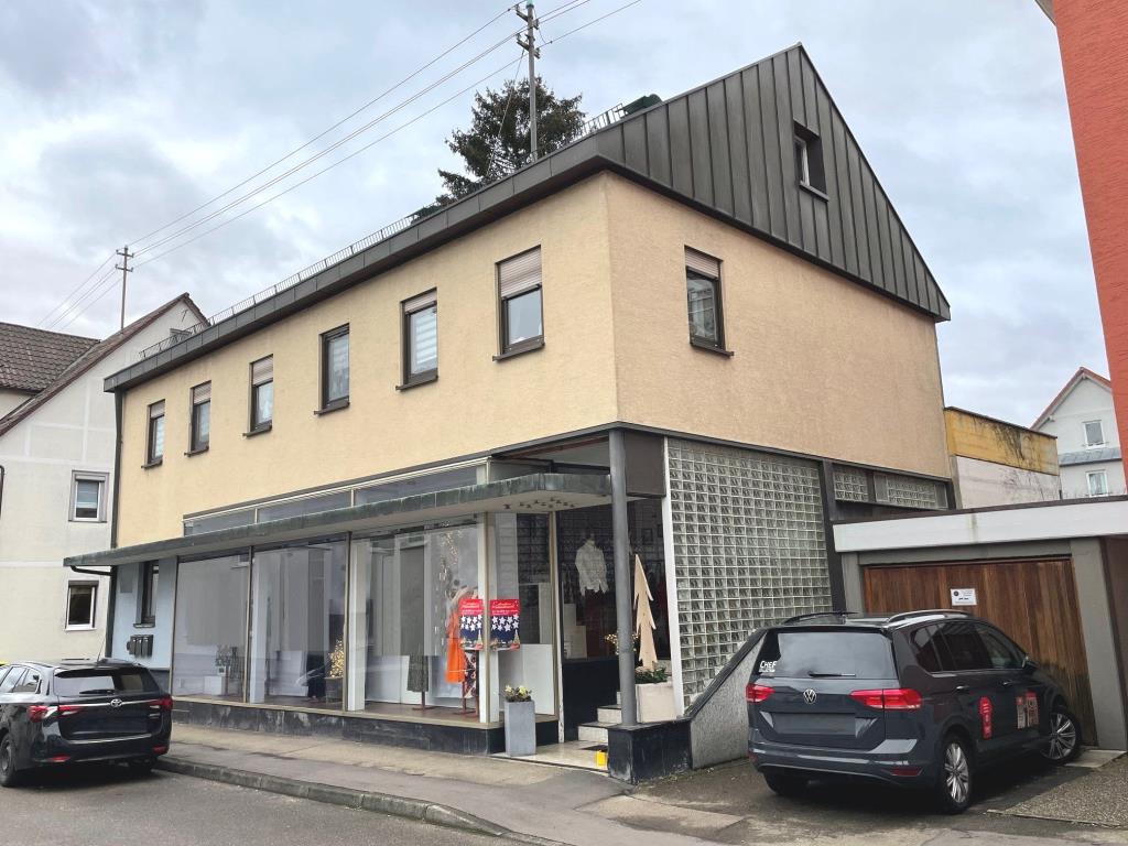 Mehrfamilienhaus zum Kauf 650.000 € 10 Zimmer 89 m²<br/>Wohnfläche 277 m²<br/>Grundstück Reichenbach (Fils) 73262