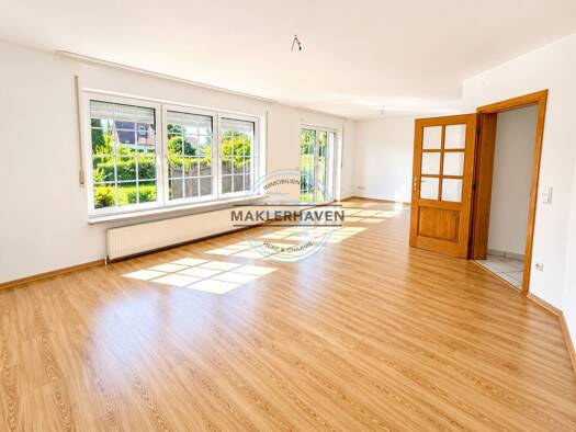 Einfamilienhaus zum Kauf 349.000 € 5 Zimmer 144 m² 943 m² Grundstück Sillenstede Schortens 26419